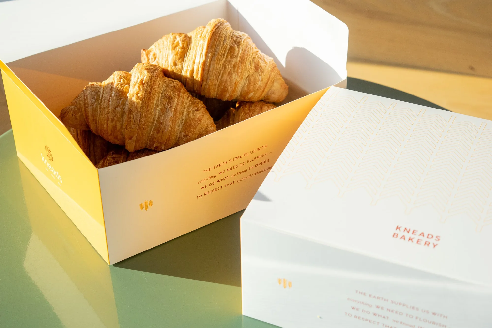 Croissant Box