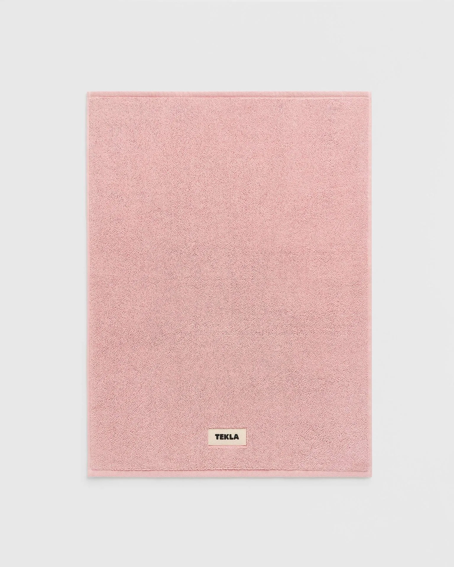 Terry vs. Linen Bath Mats: How to Choose the Best Bathroom Mat for Style and Function