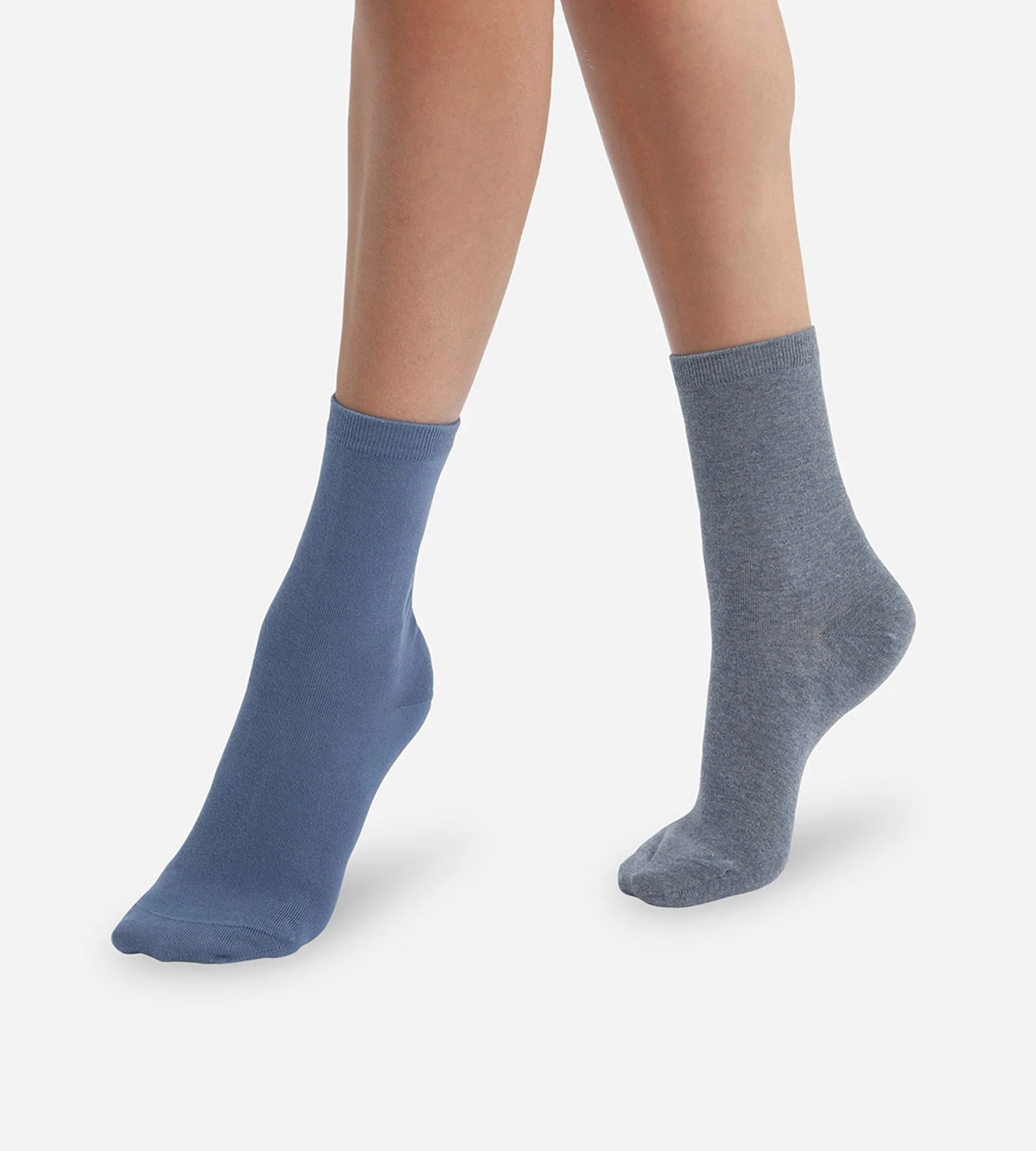 Comment choisir les bonnes chaussettes DIM femme