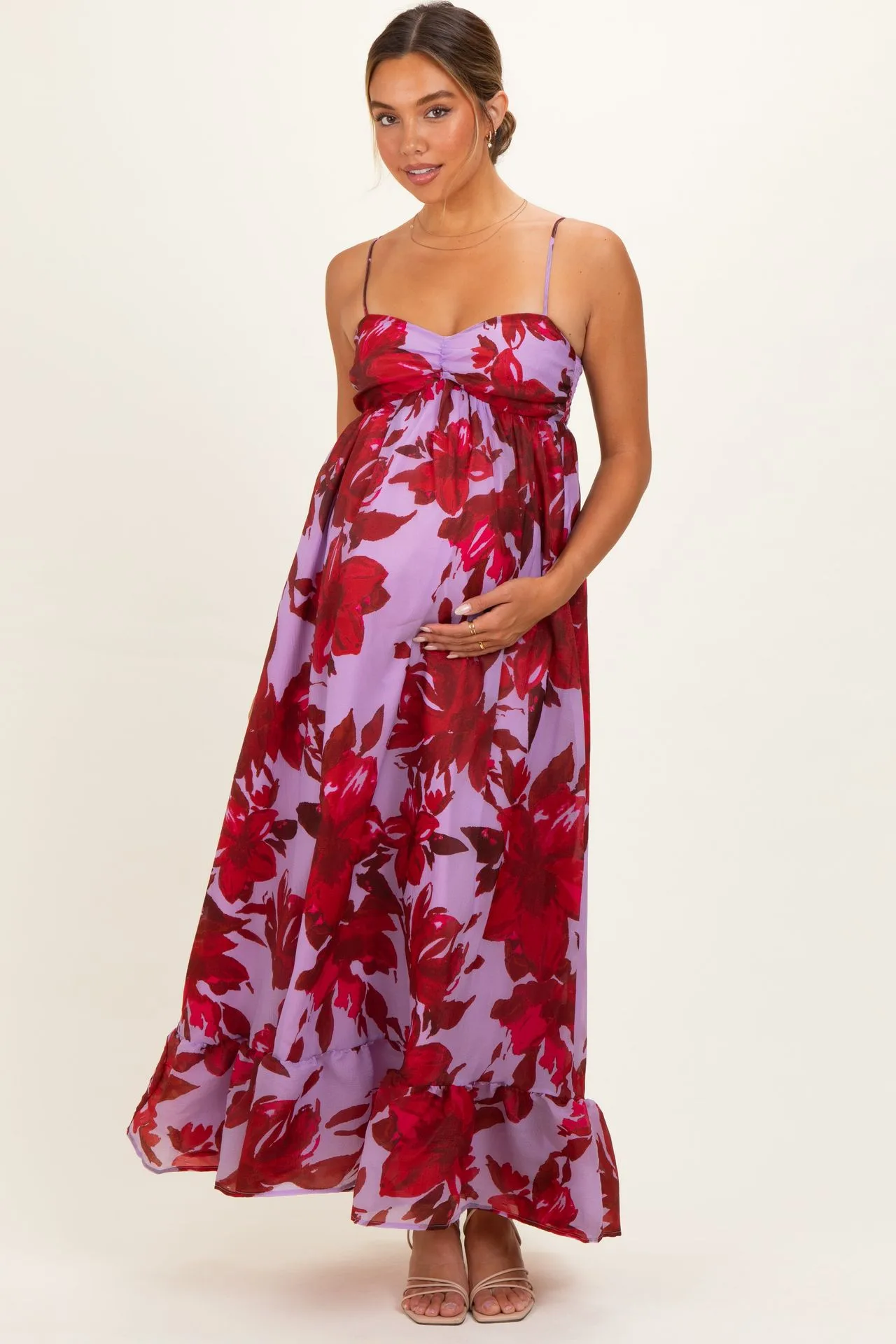 Best Maternity Dresses for Outdoor Events: Picnics, Garden Parties, and More