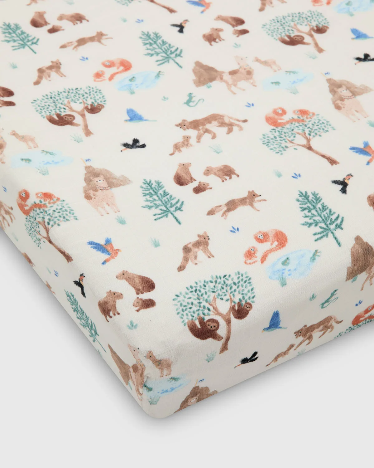 Baby Muslin Fitted Crib Sheet in Tanboocel® Viscose from Bamboo - Llama Adventures