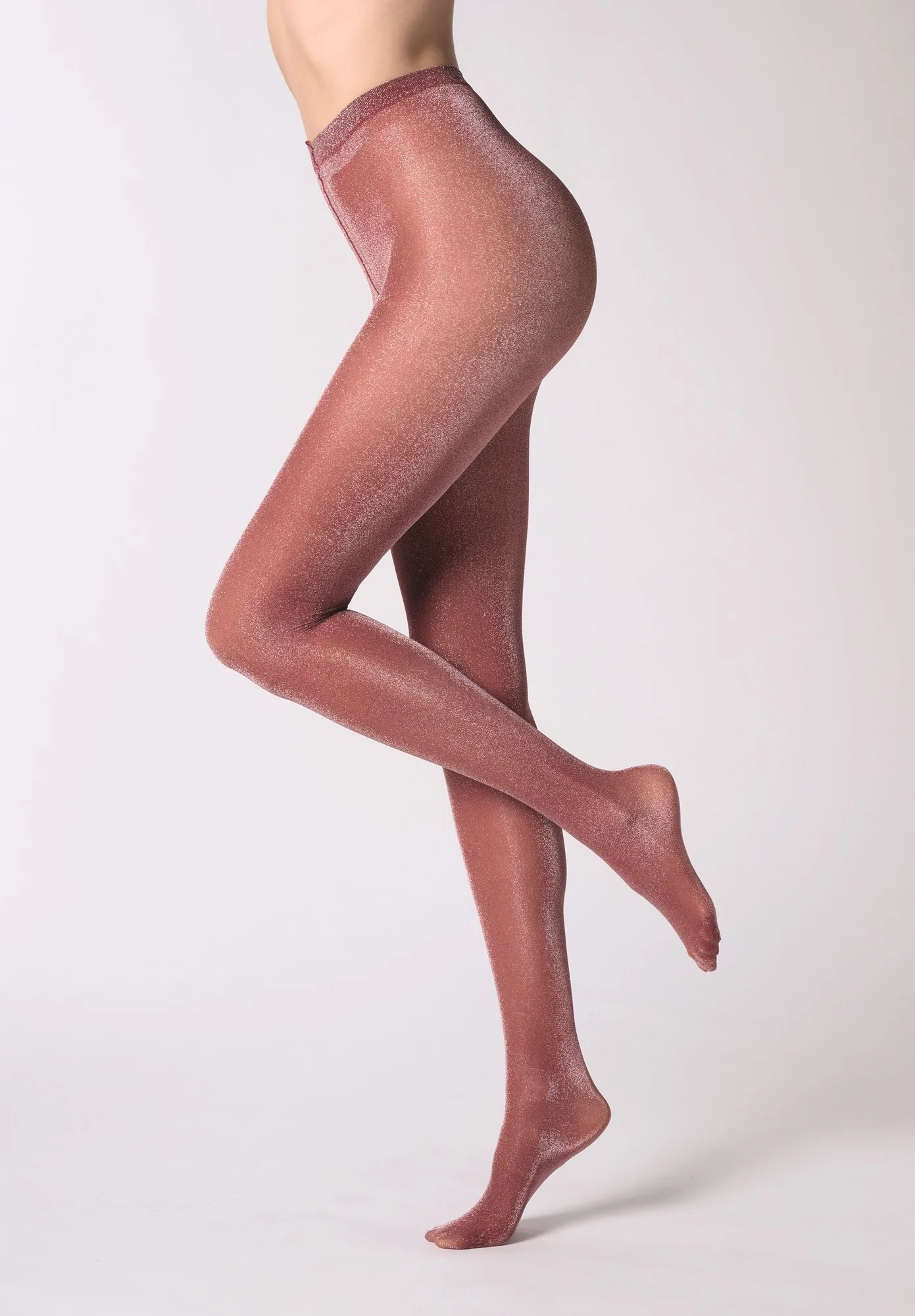 Why Do My Sheer Tights Get Runs? Causes and Fixes