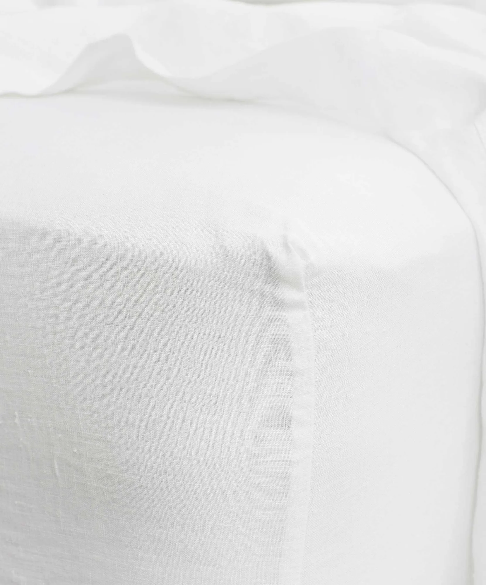 Why European Flax Linen is the Gold Standard for Bedding