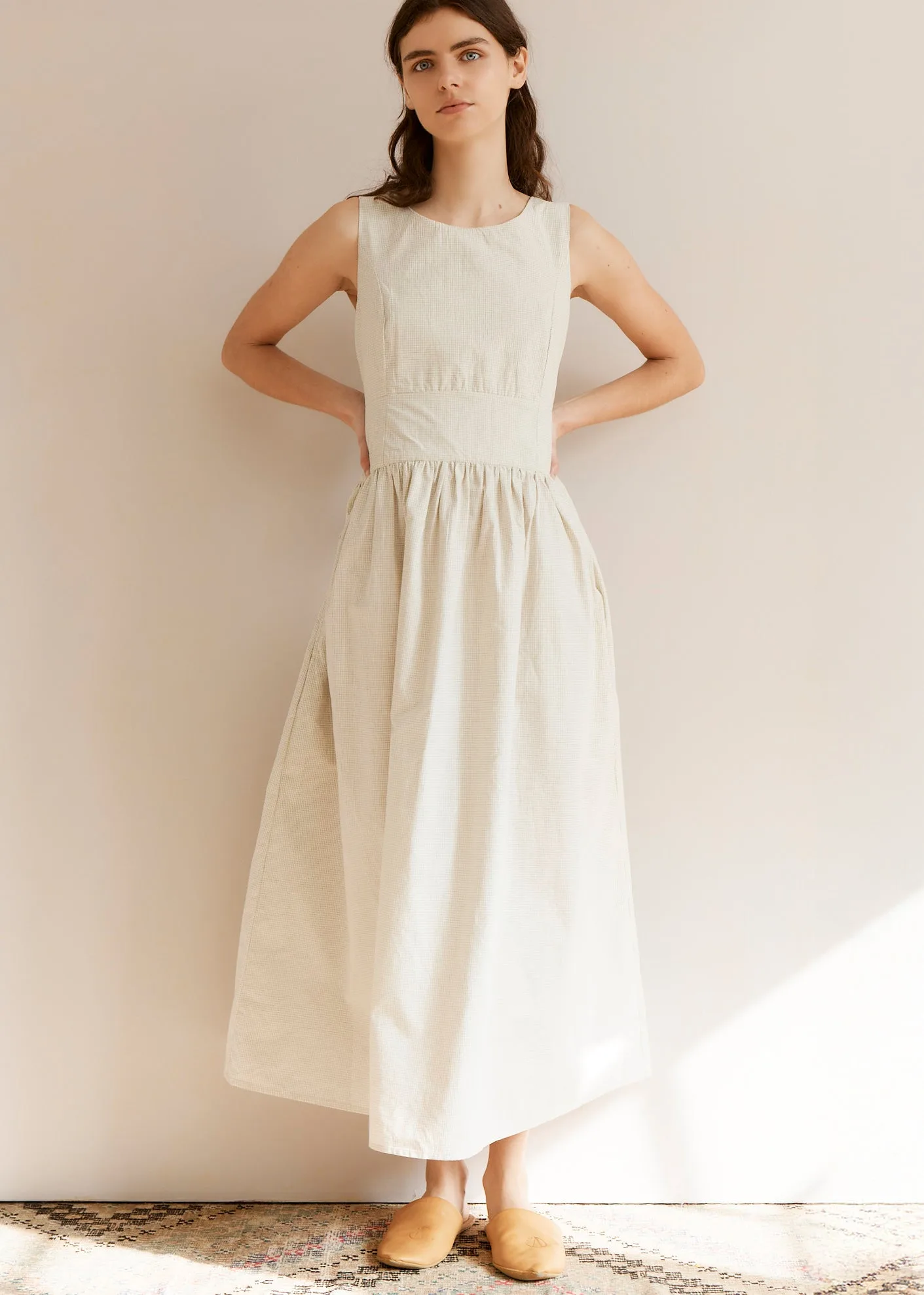 WOMEN'S PANELLED COTTON DRESS - OFF-WHITE / BLACK MICRO-CHECK