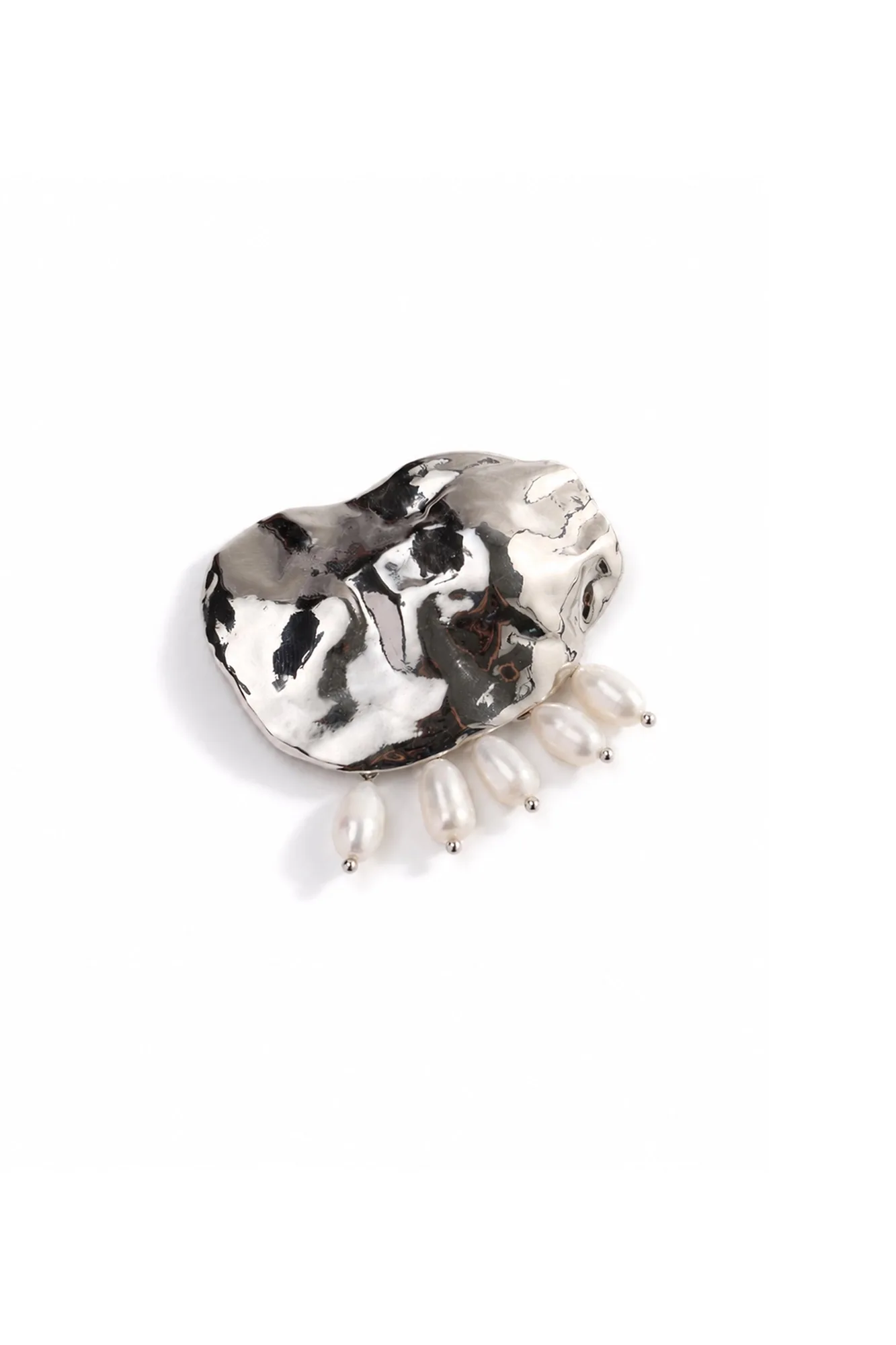 How to Clean and Store a Freshwater Pearl Brooch