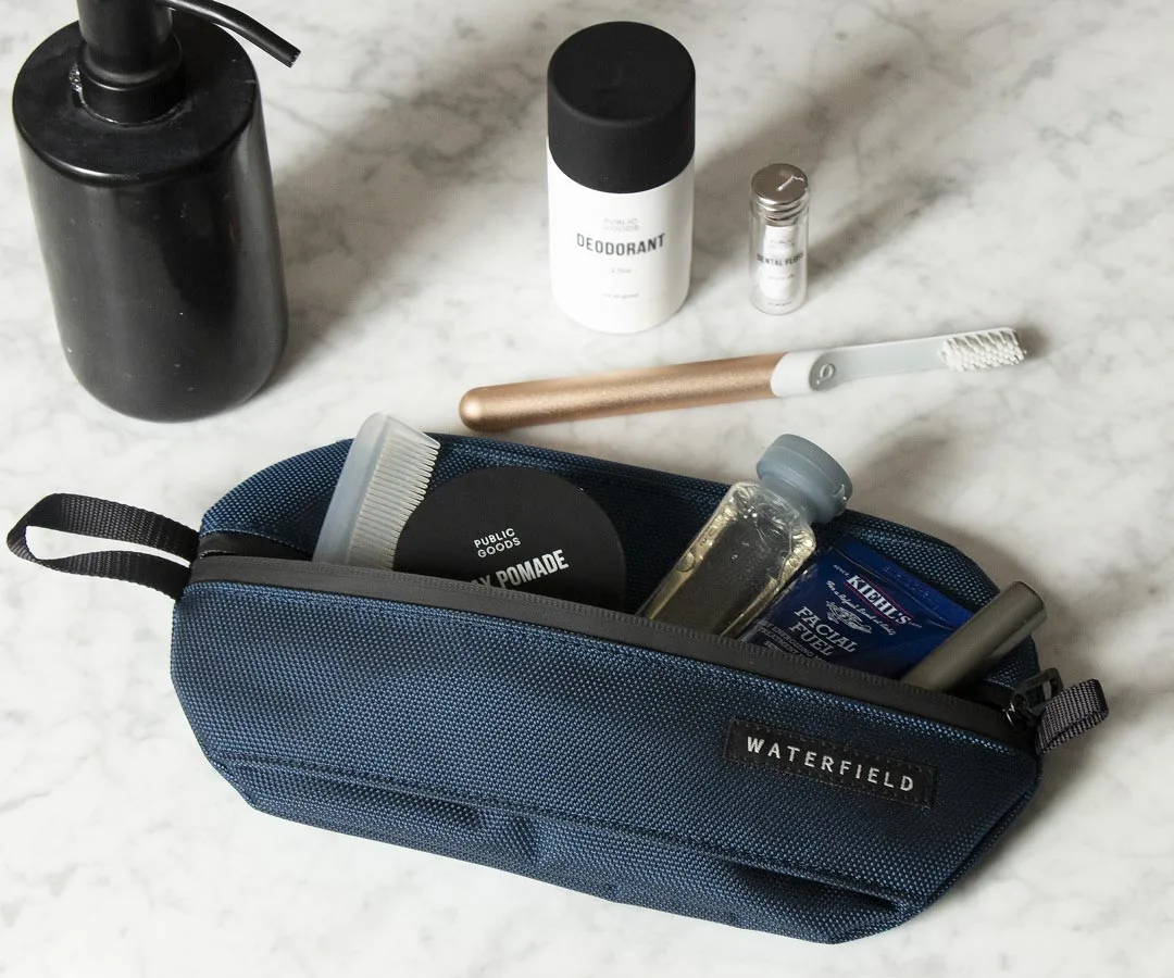 Master Cable Organization: How to Tame Cords in Your Tech Bag