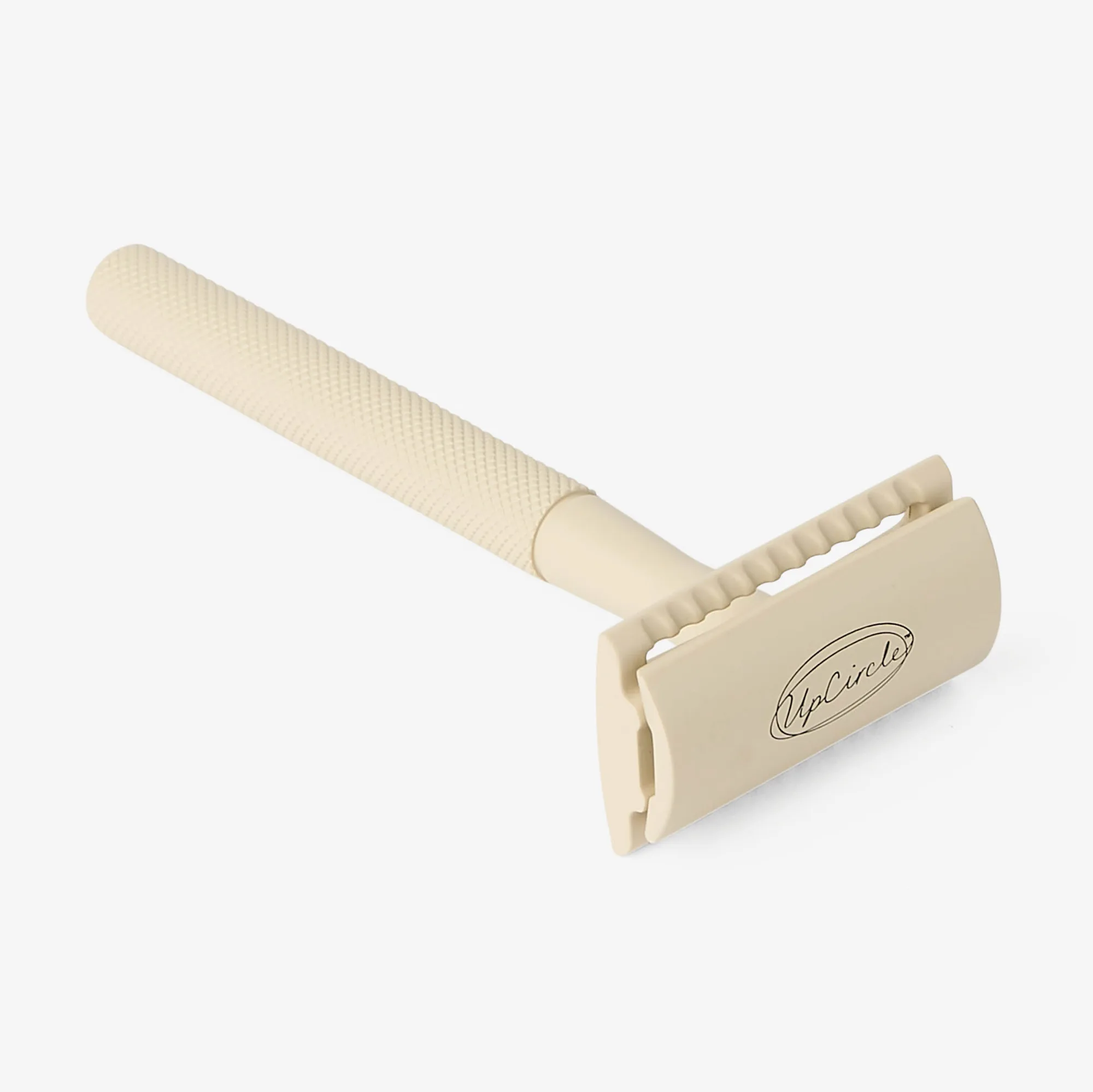 Plastic-Free Safety Razors: A Beginner’s Guide to Zero Waste Shaving