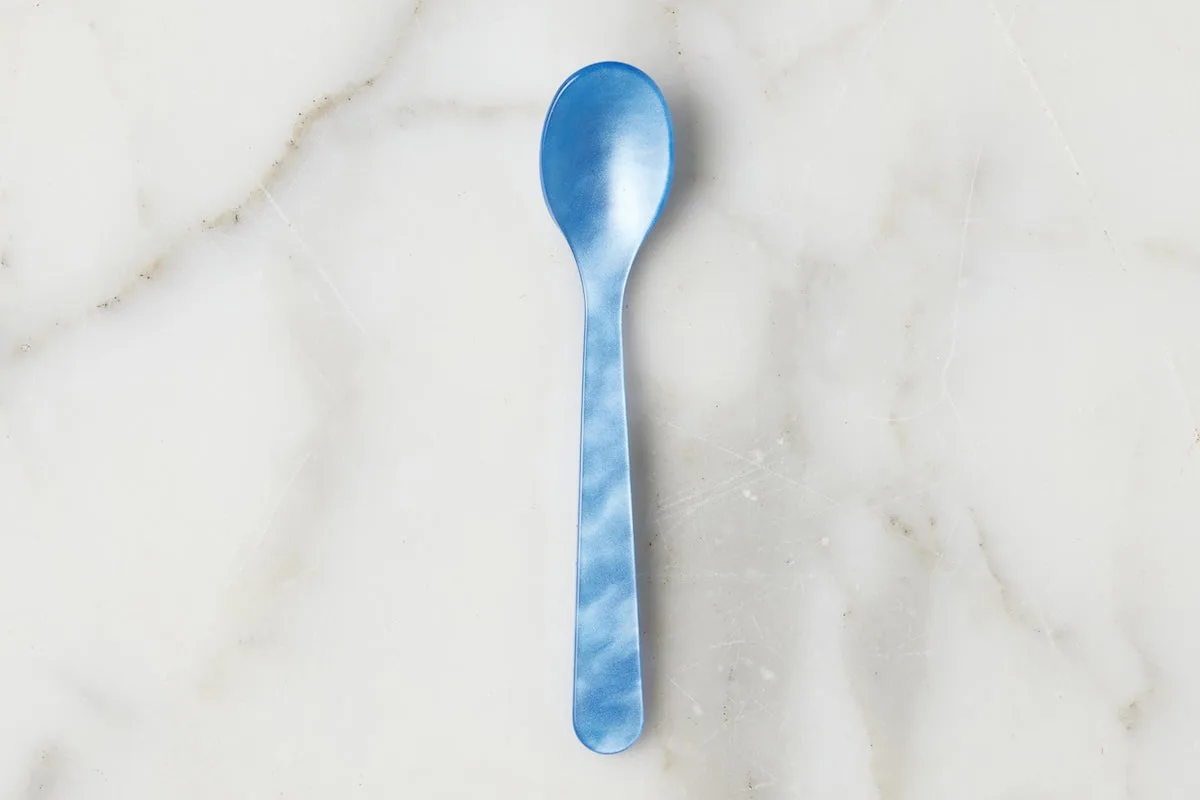 How to Clean and Care for Acrylic Kitchen Utensils
