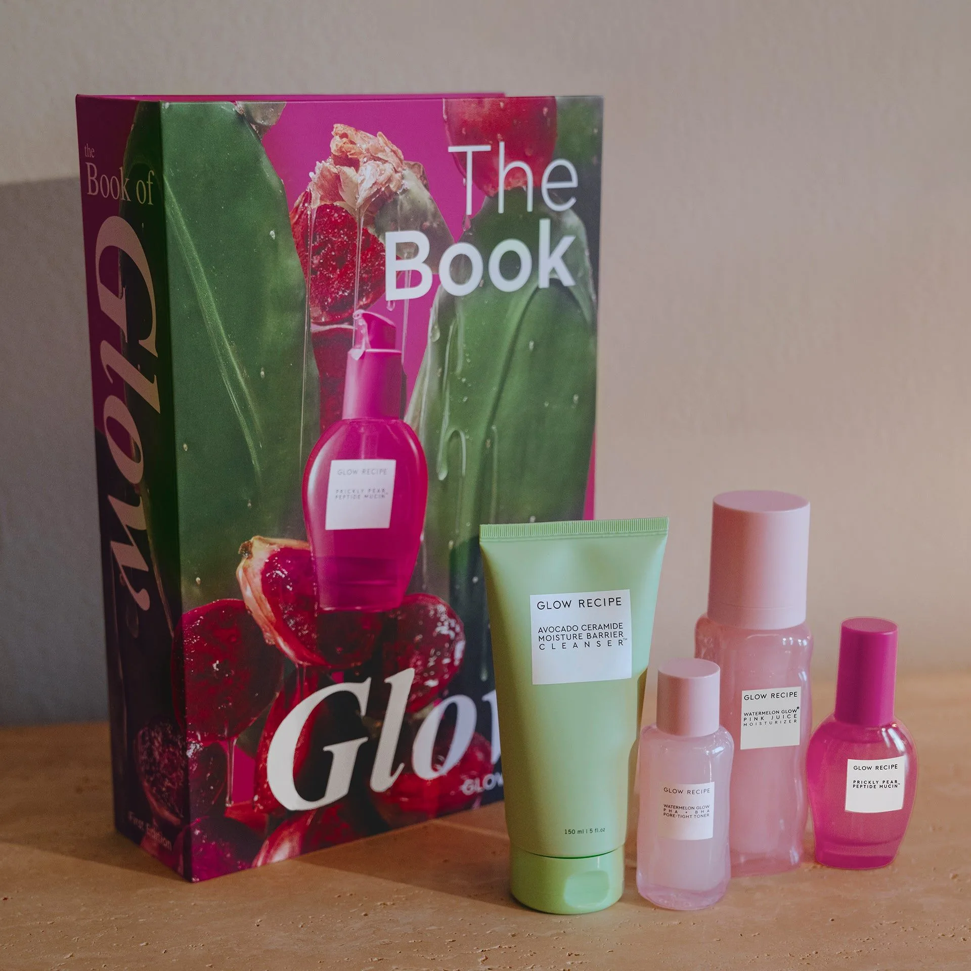 Sách Glow: Bên trong có gì và dành cho ai