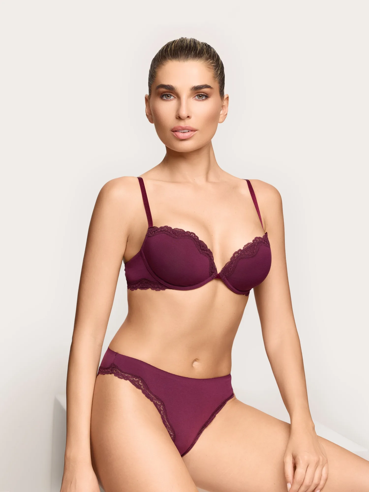 Regular vs. Push-Up Bras: Key Differences
