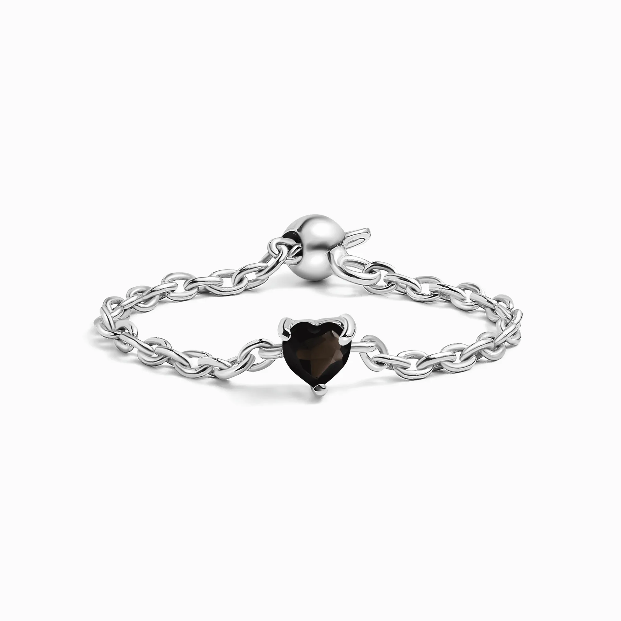 Comment porter une bague réglable en or jaune avec de l'obsidienne noire