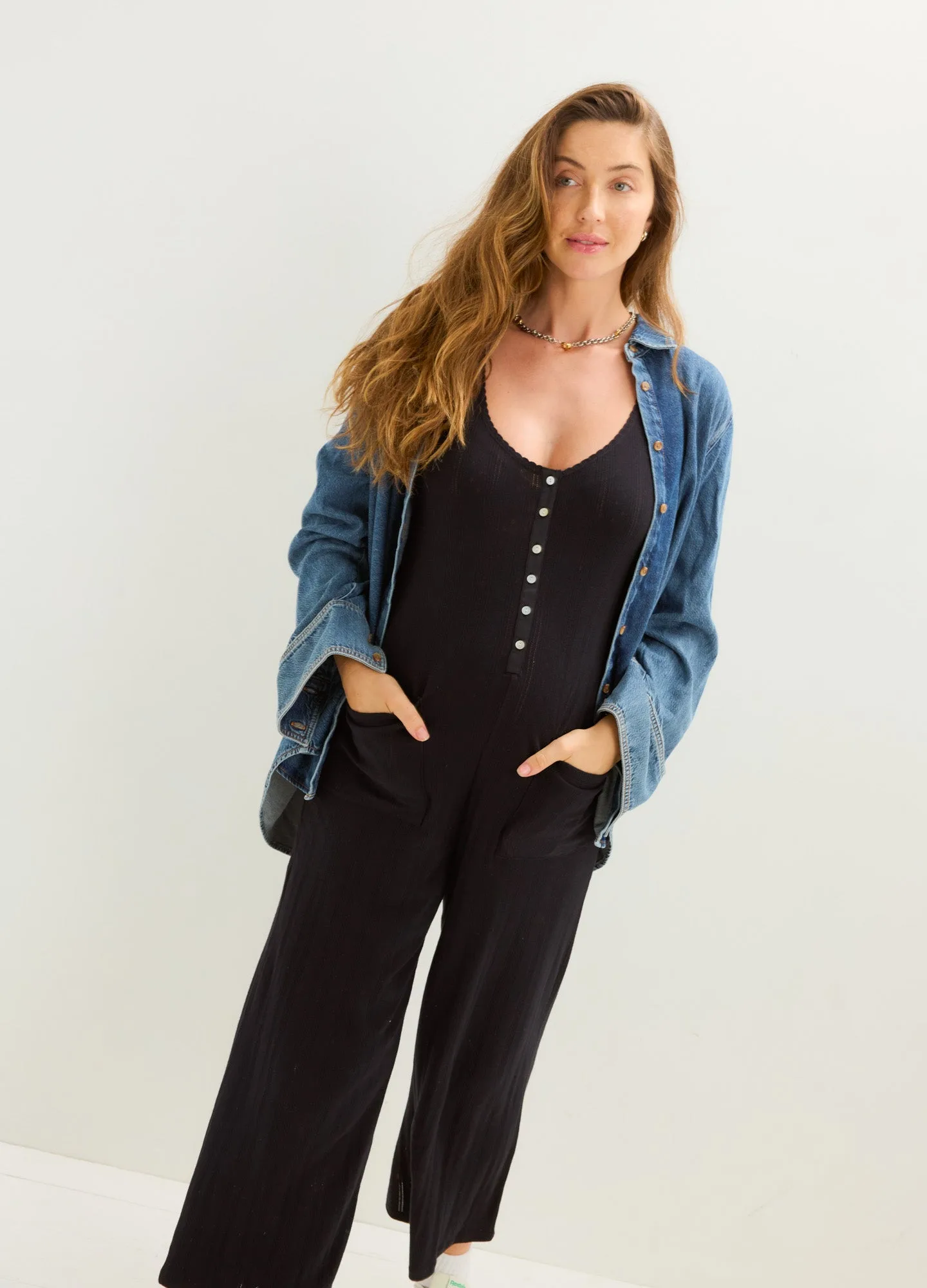 All Tri vs. Elliot Jumpsuit: quale si adatta alla tua giornata?