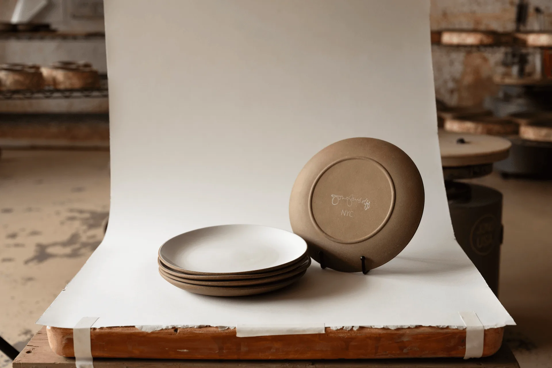 Průvodce nákupem talíře Archival Clay 9" pro každodenní použití