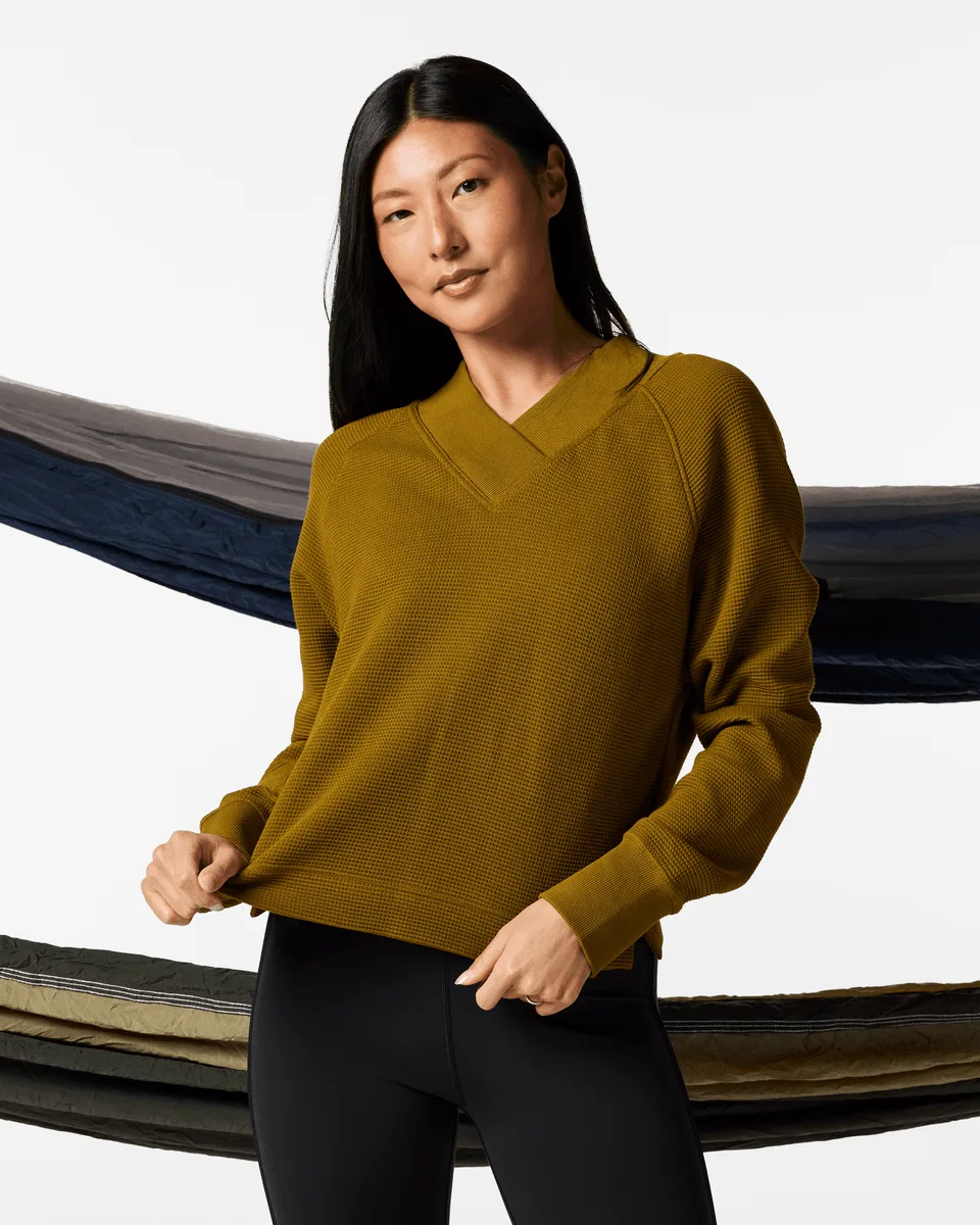 So pflegen Sie Ihr Waffle-Knit-V-Neck-Shirt