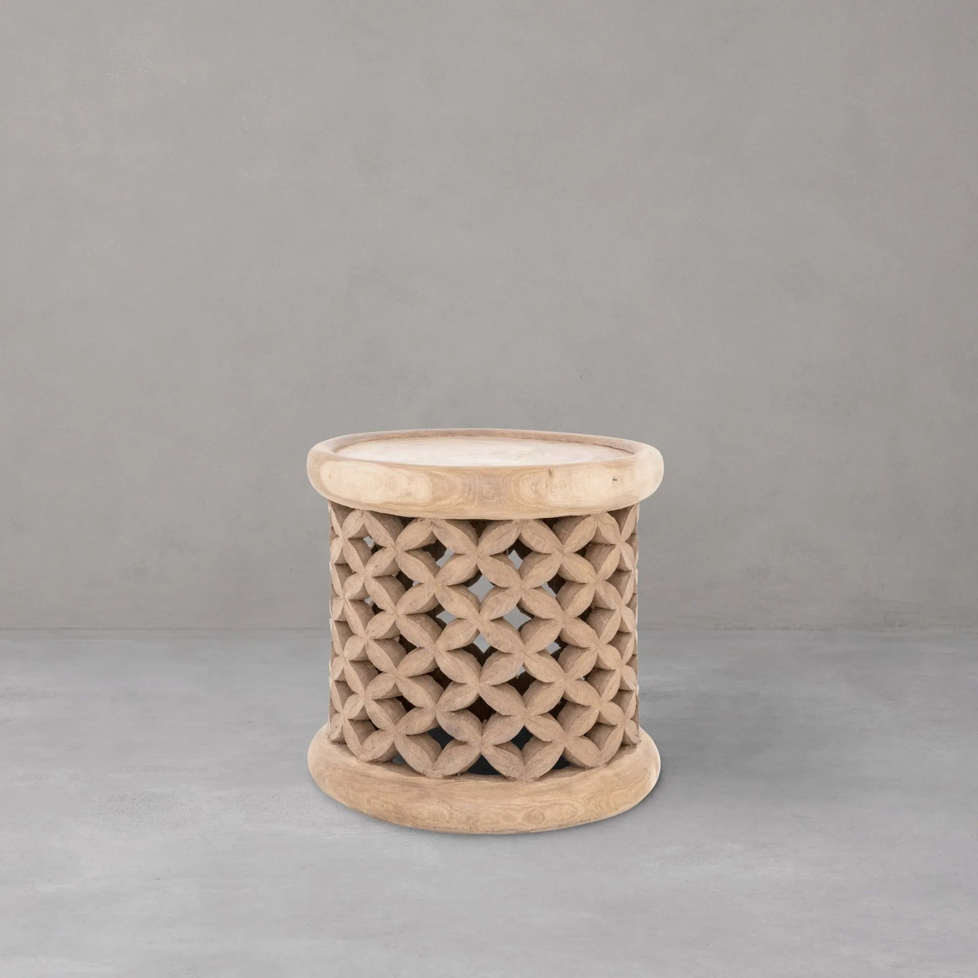 Flower Bamileke Table