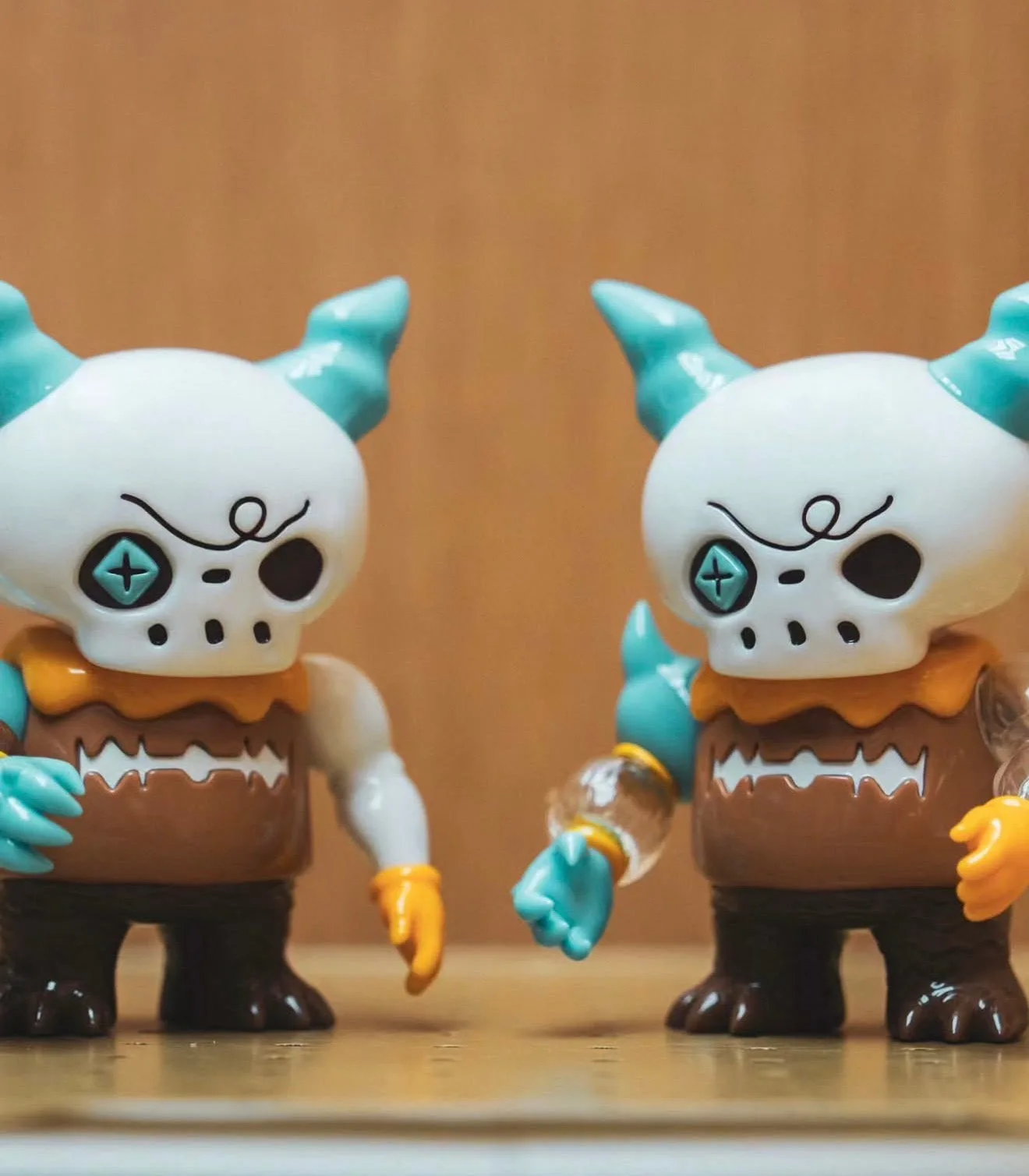 KUHAKU KID BEAST MODE vs Mr Bone : Quel jouet de designer ?