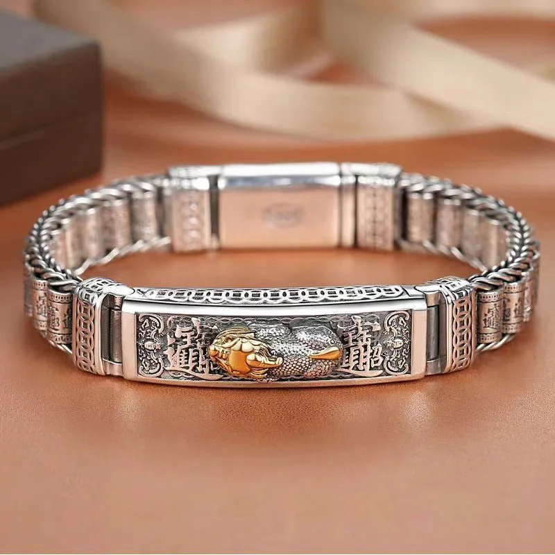 Münzschmuck: Einzigartige Styling-Ideen für Münzketten und -armbänder