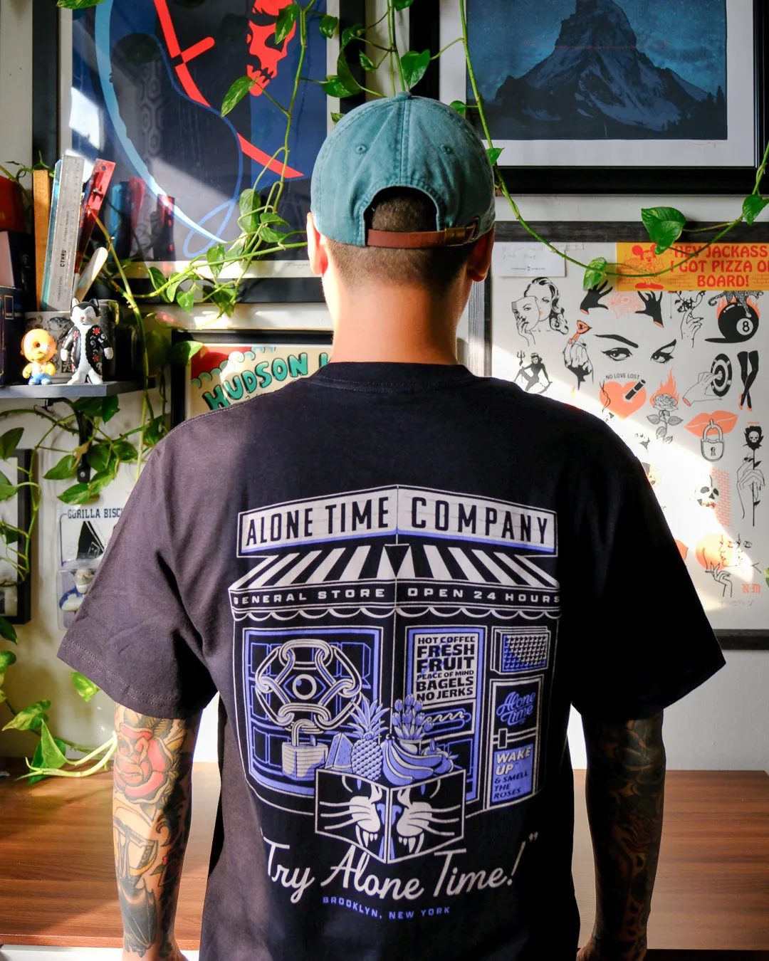 Comment laver un t-shirt graphique pour que l'impression dure