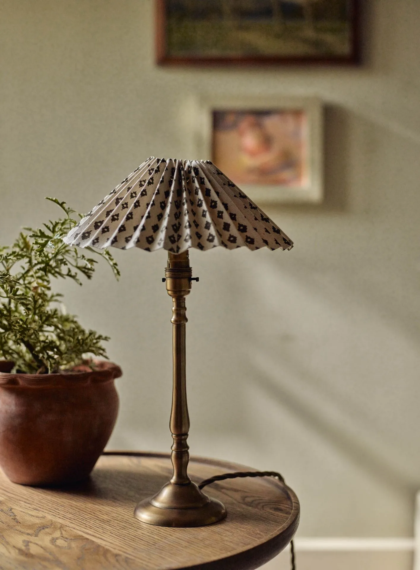 Så väljer du rätt lampskärmstorlek till din lampfot
