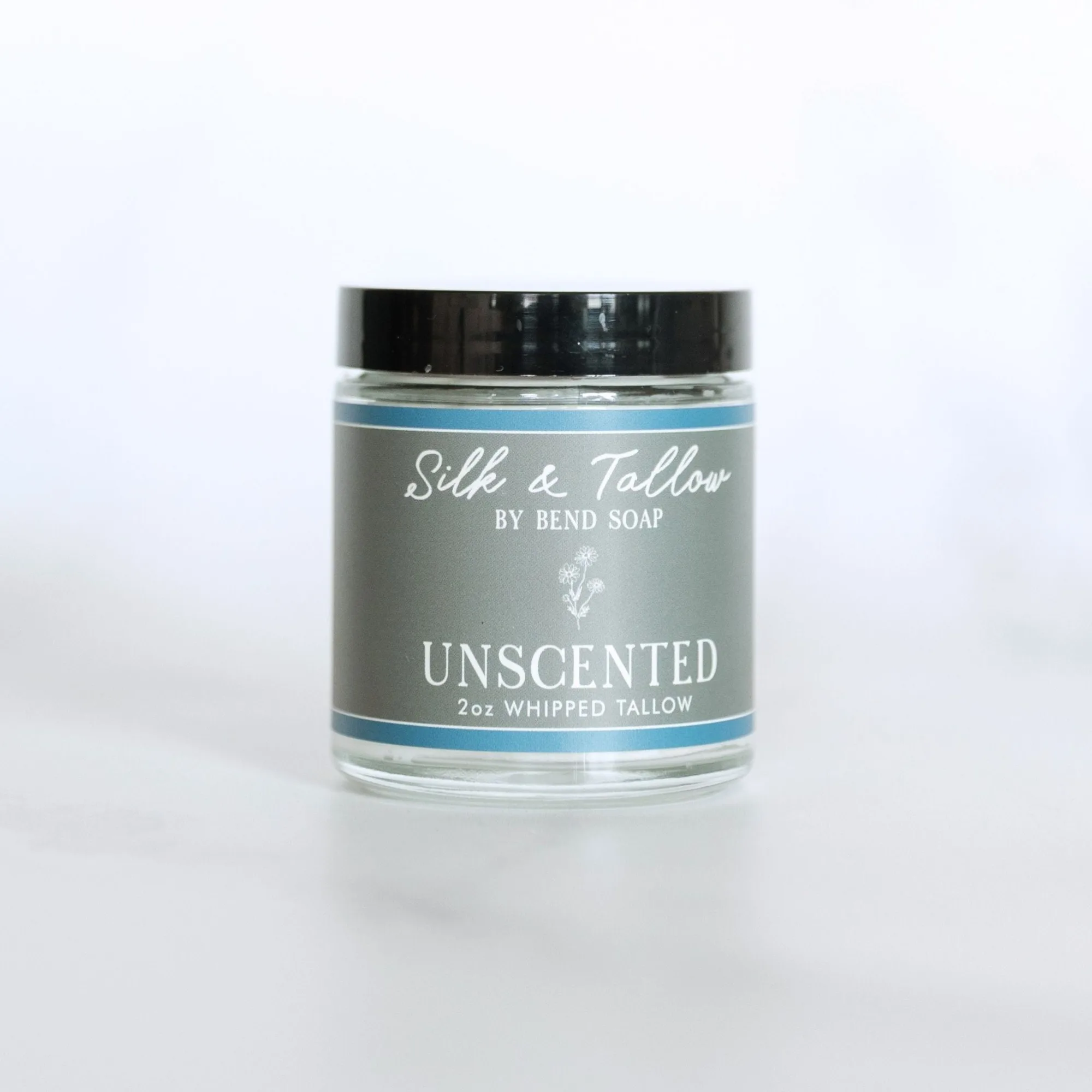 Utiliser du suif fouetté non parfumé pour peau sensible