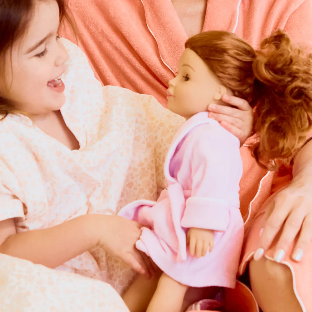 Set de bata para niños y muñecas: qué incluye y por qué