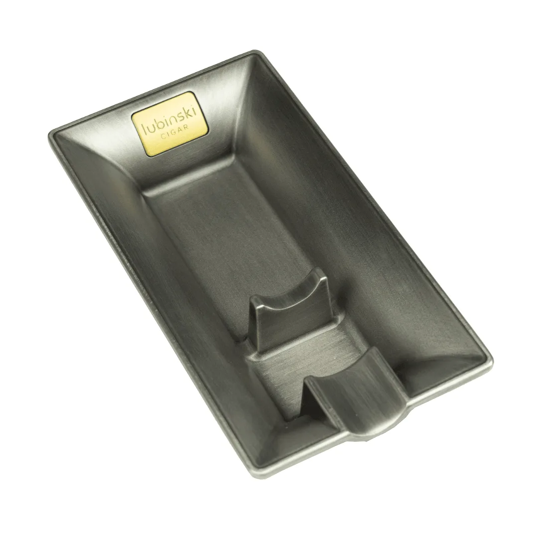How to Clean and Maintain Your Cigar Ashtray