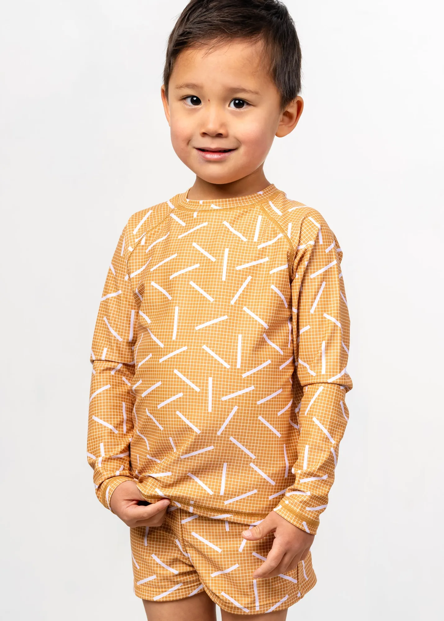 Mini Rashguard Top vs Shorties Rashguard: Quale per bambini attivi?
