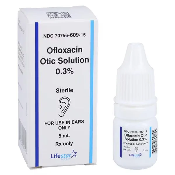 Pet Ear Cleaners Compared: Ofloxacin Otic vs. Daily Wipes and Powders