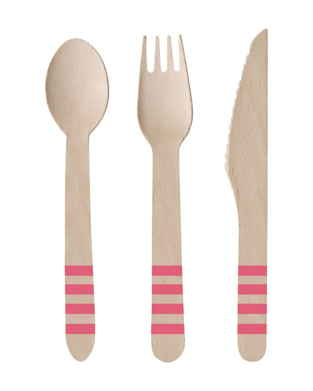 Plastic vs Wooden Cutlery for Parties: Which to Pick?