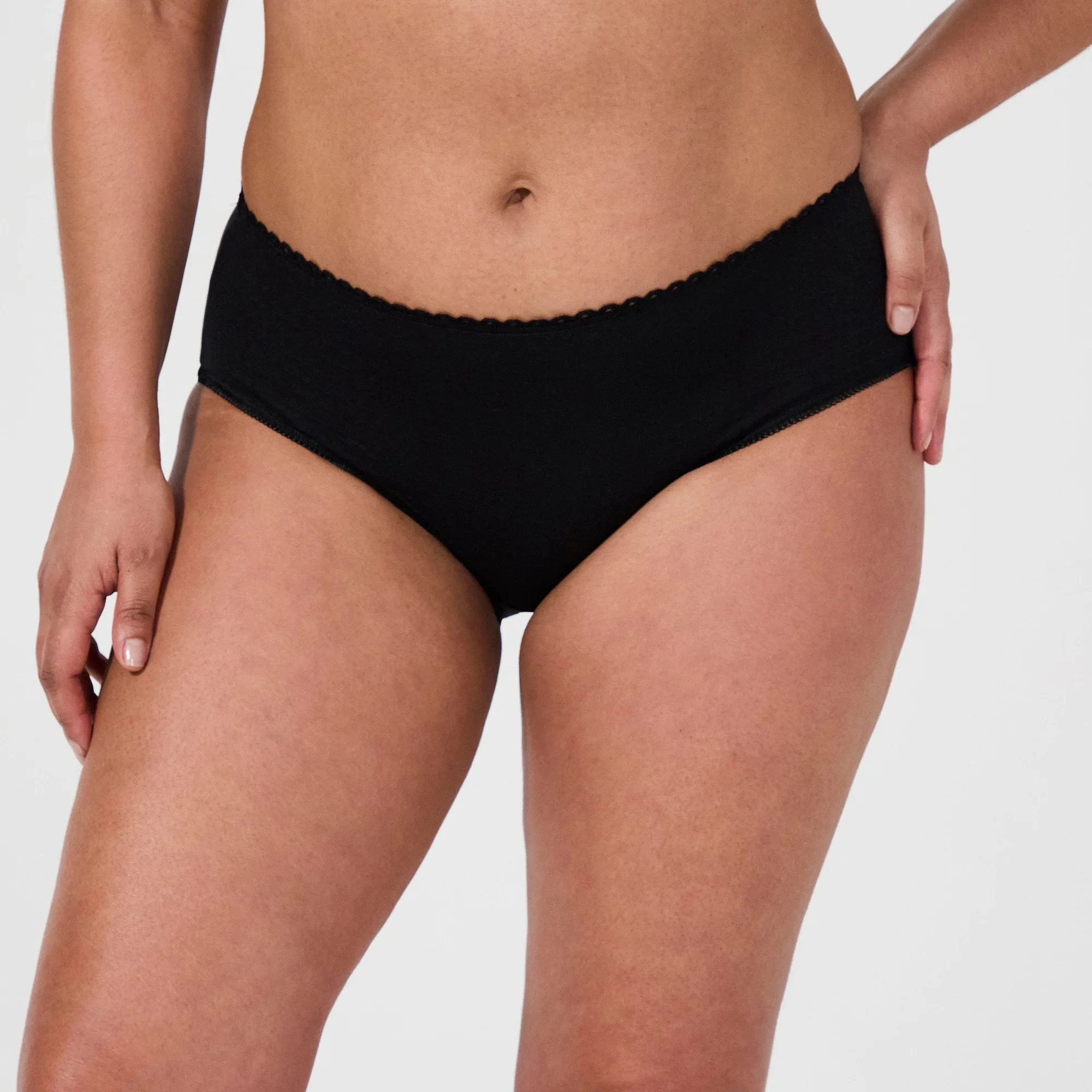 Slip negro estampado Luccia Swing: opinión y cómo elegirlo