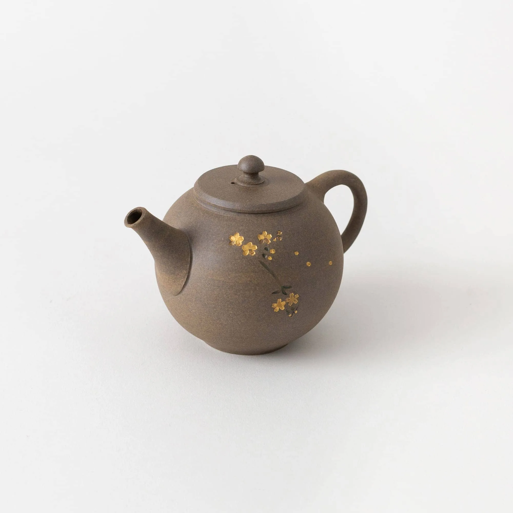 Merchandise Review: Must-Have Tea Accessories for True Enthusiasts
