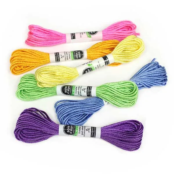NEON EXCLUSIVE Au Ver à Soie 7 Strand Silk Alger Thread for Hand Embroidery
