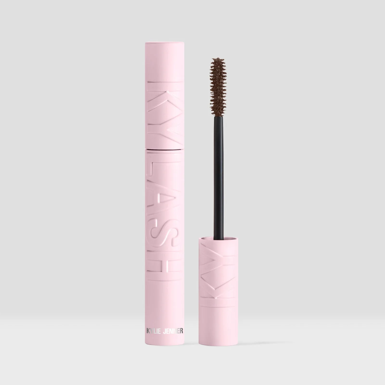 Kylash Volume vs Wisp Lash Mascara: Hvilken er bedst?