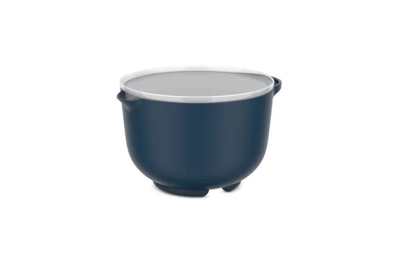 Using Chef It Mixing Bowl with Lid for Meal Prep