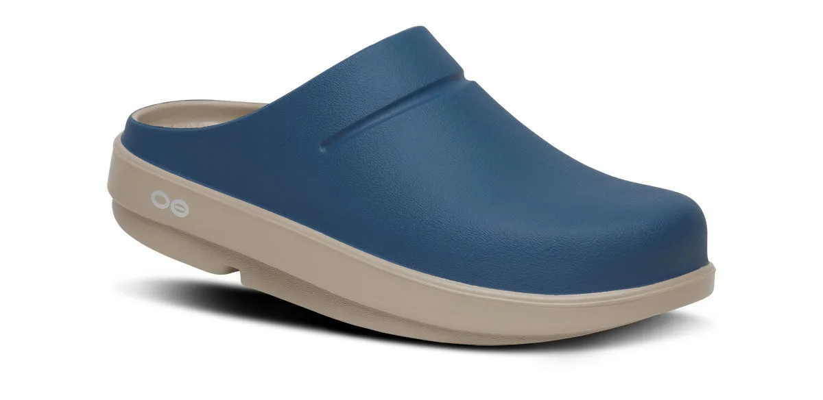 حذاء OOcloog Clog للرجال أم Luxe Clog: أيهما تختار؟
