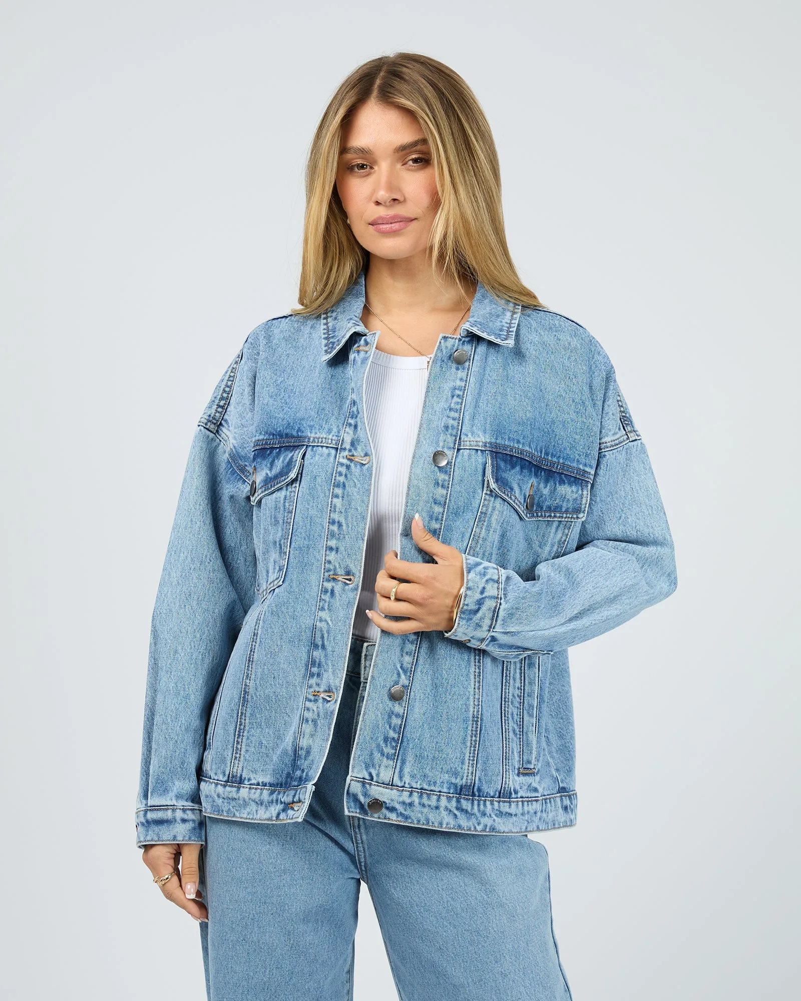 Denim Jacket vs Biker Jacket: Which Leather Look Fits You