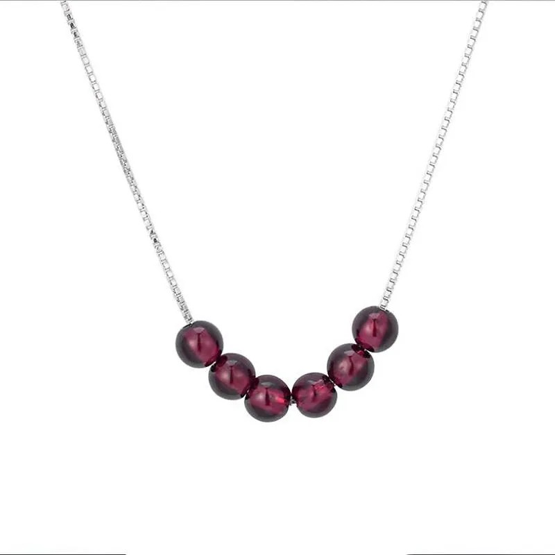 Collar de clavícula de granate rojo natural revitalizante