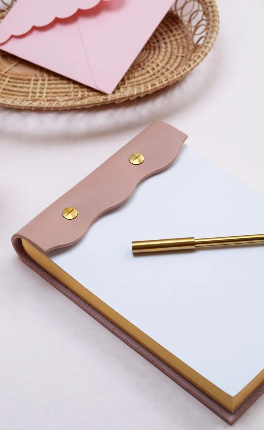 Classic A5 Notebook vs Leather Deskpad: Which Is Better for Daily Planning?