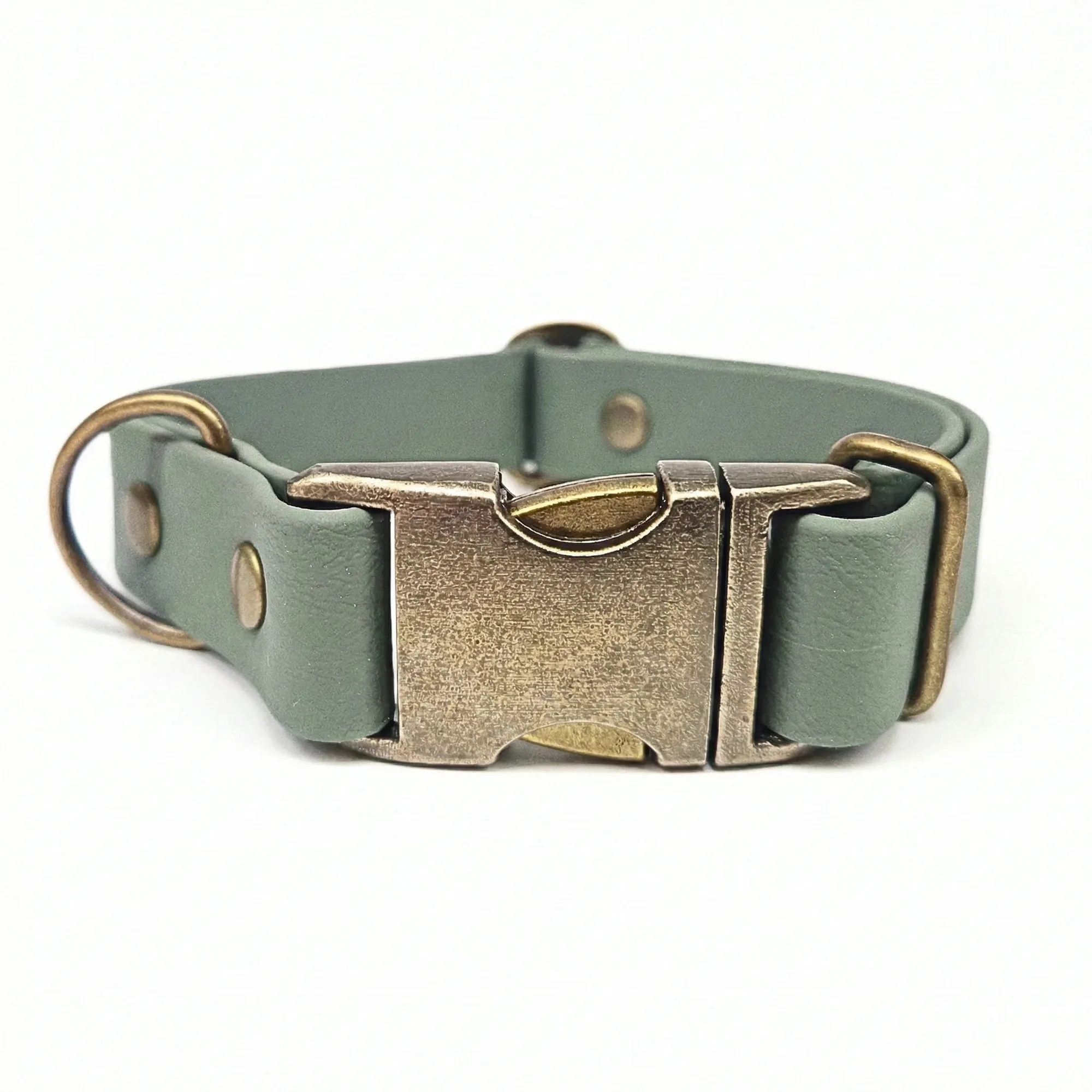 Collar para perro verde campestre impermeable Biothane con cierre metálico