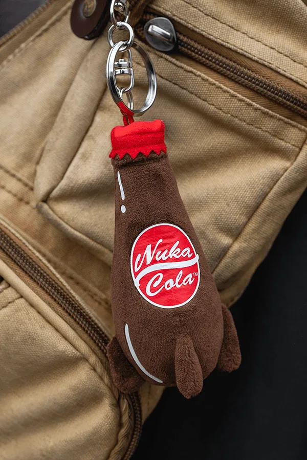 Fallout Nuka-Cola 鑰匙圈 vs QuakeCon 鑰匙圈:哪個絨毛夥伴更勝一籌?