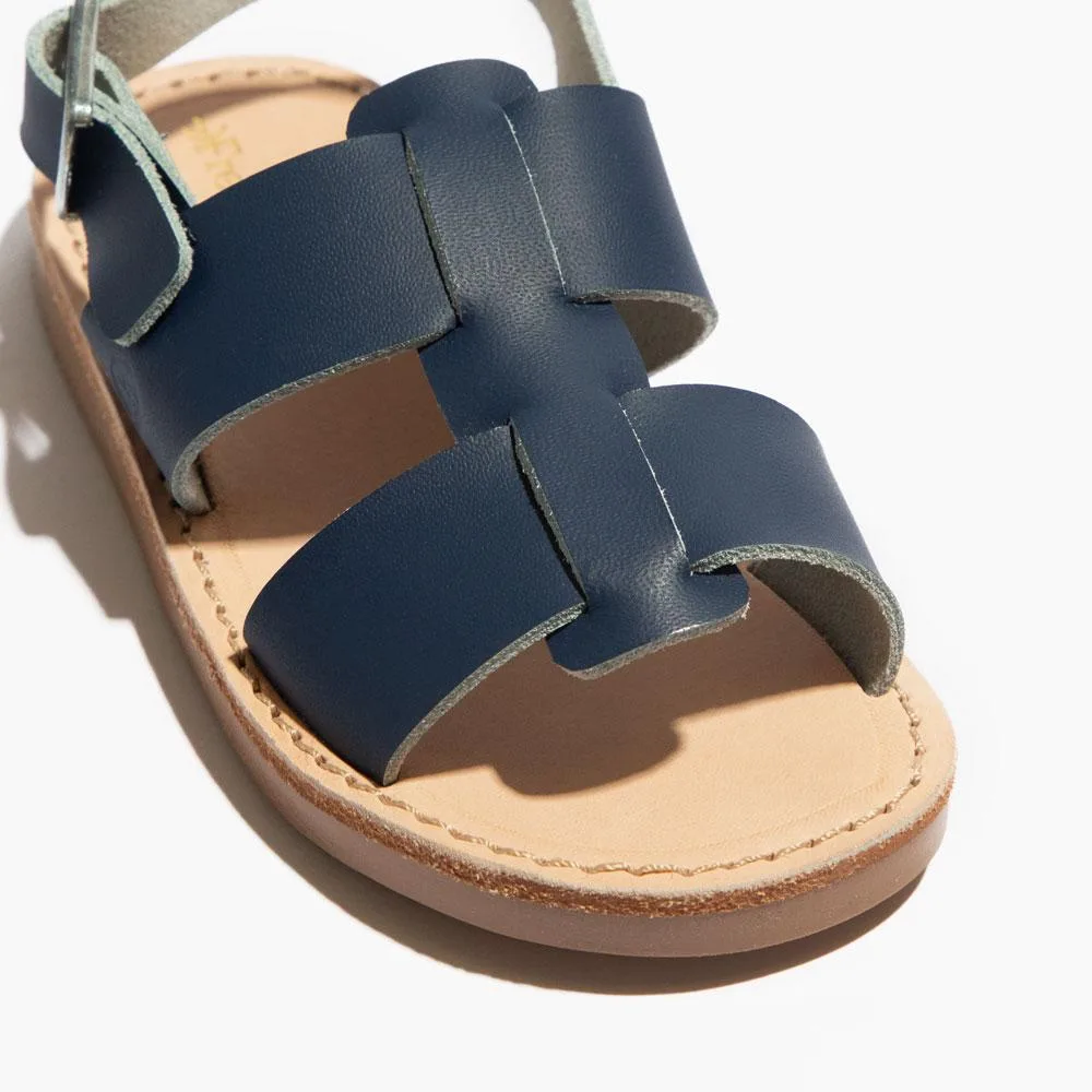 So stylst du den Maritime Monterey Sandal für den Sommer