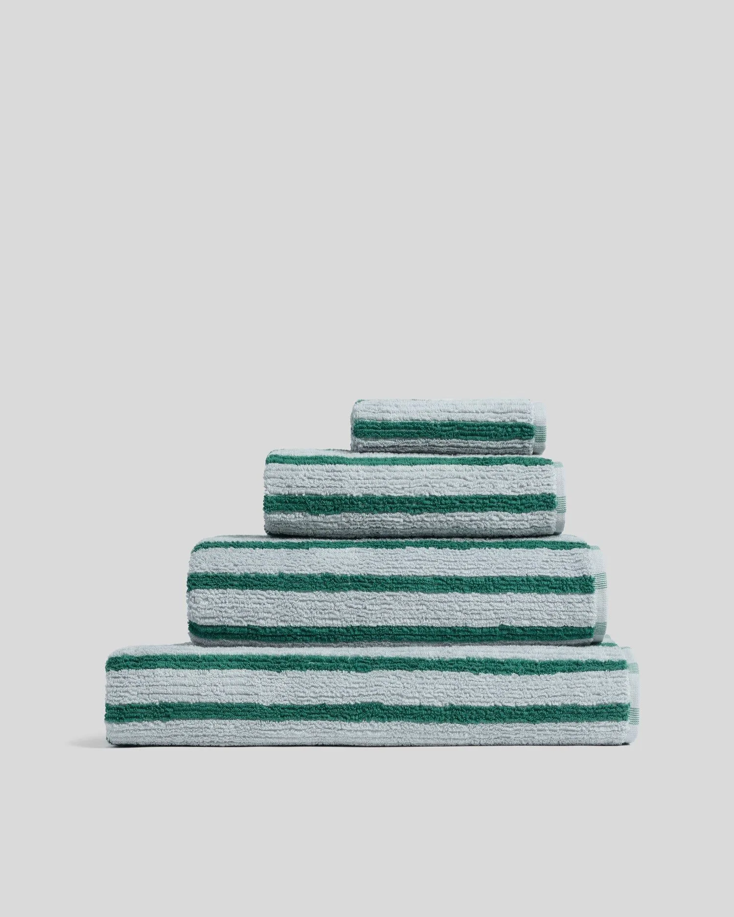 The Best Towels for Curly Hair: Absorbency, Texture, and Frizz-Free Drying Tips