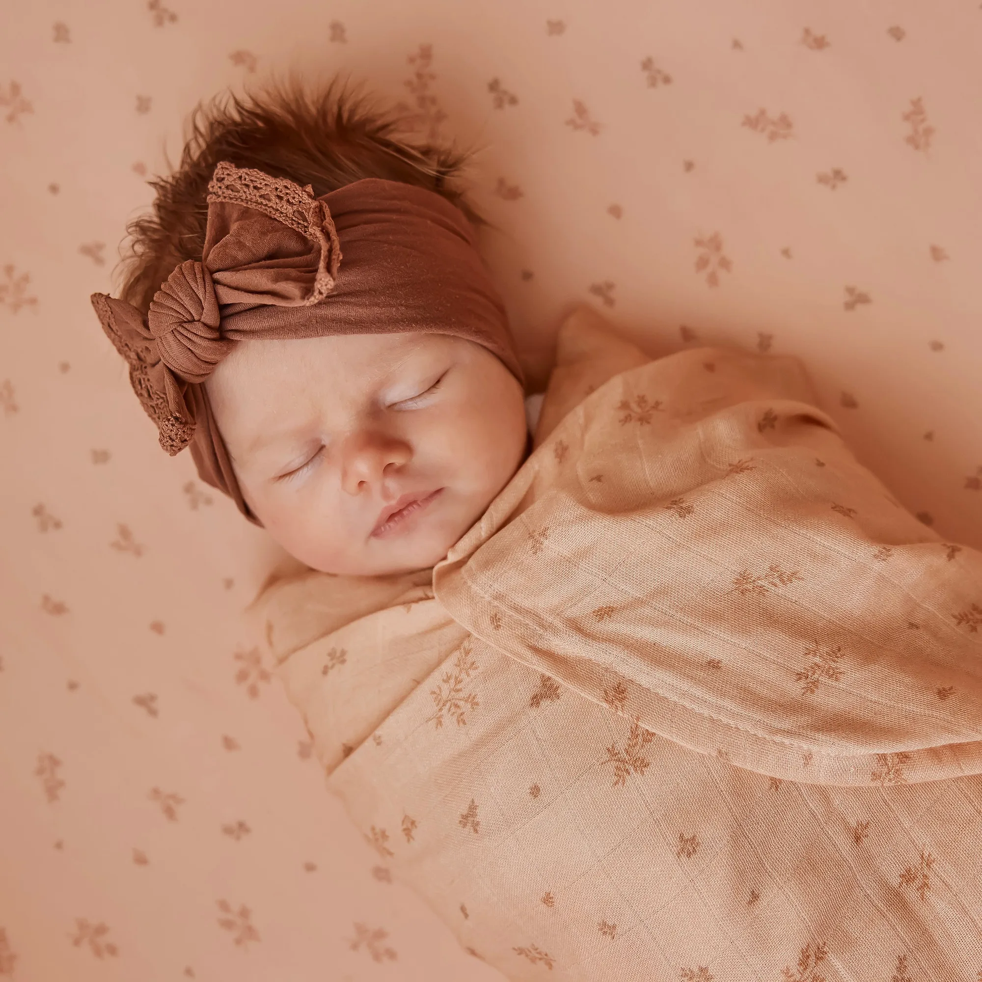 Hoe wikkel je een baby veilig: stap-voor-stap gids
