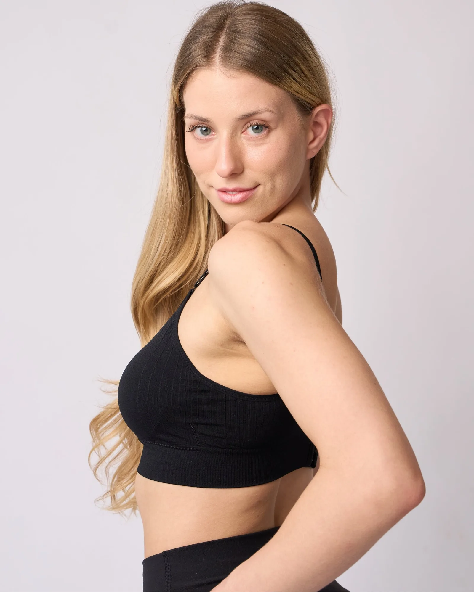 Scoopneck Cami Bra with Back Closure 9172