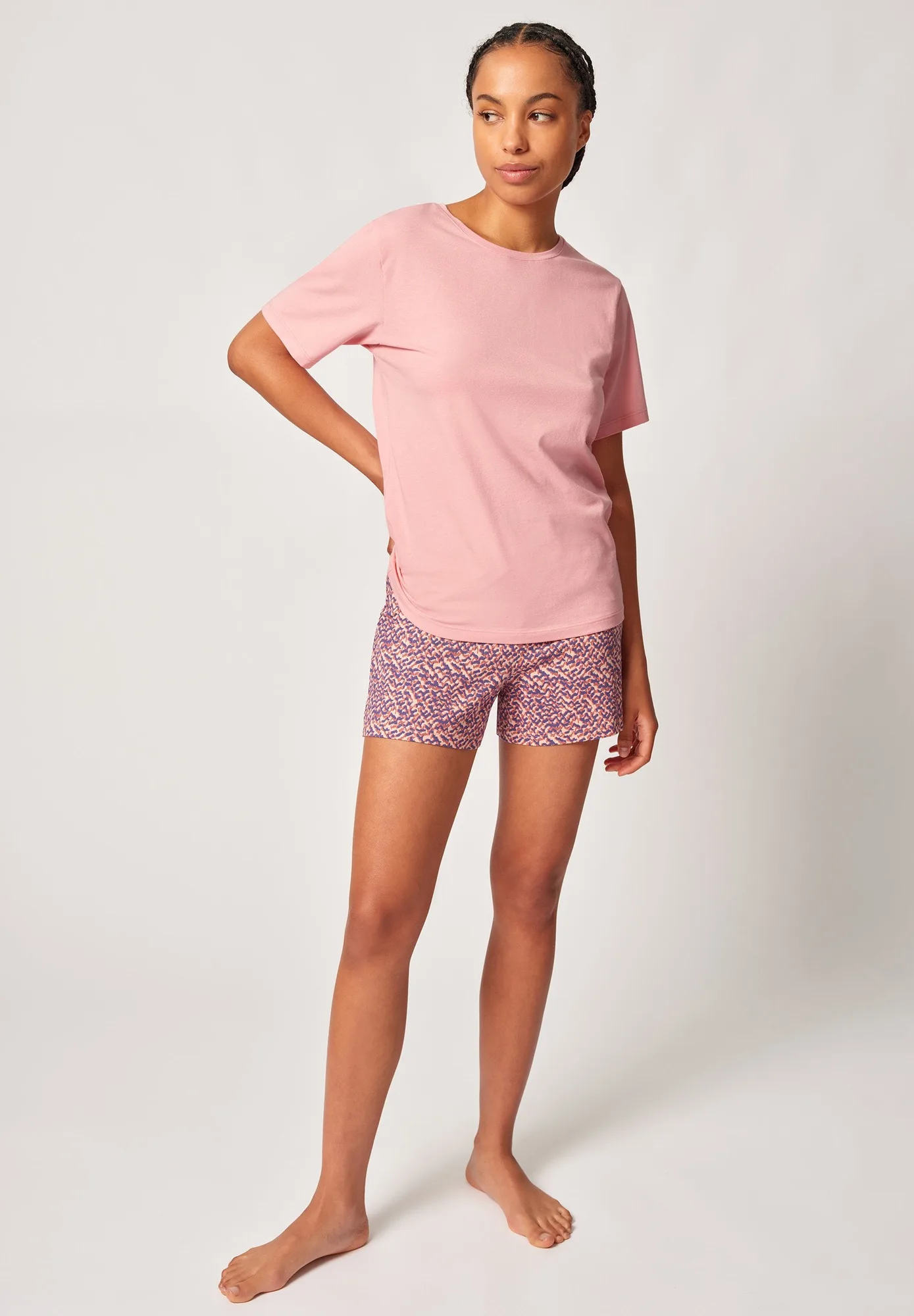 Short vs Long Pyjamas for Summer Sleep