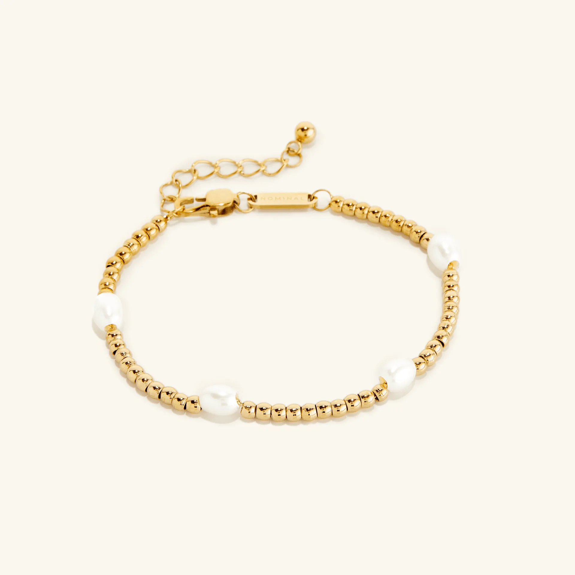 Gold vs. Silver Jewelry: Which Metal Suits Your Skin Tone and Style?