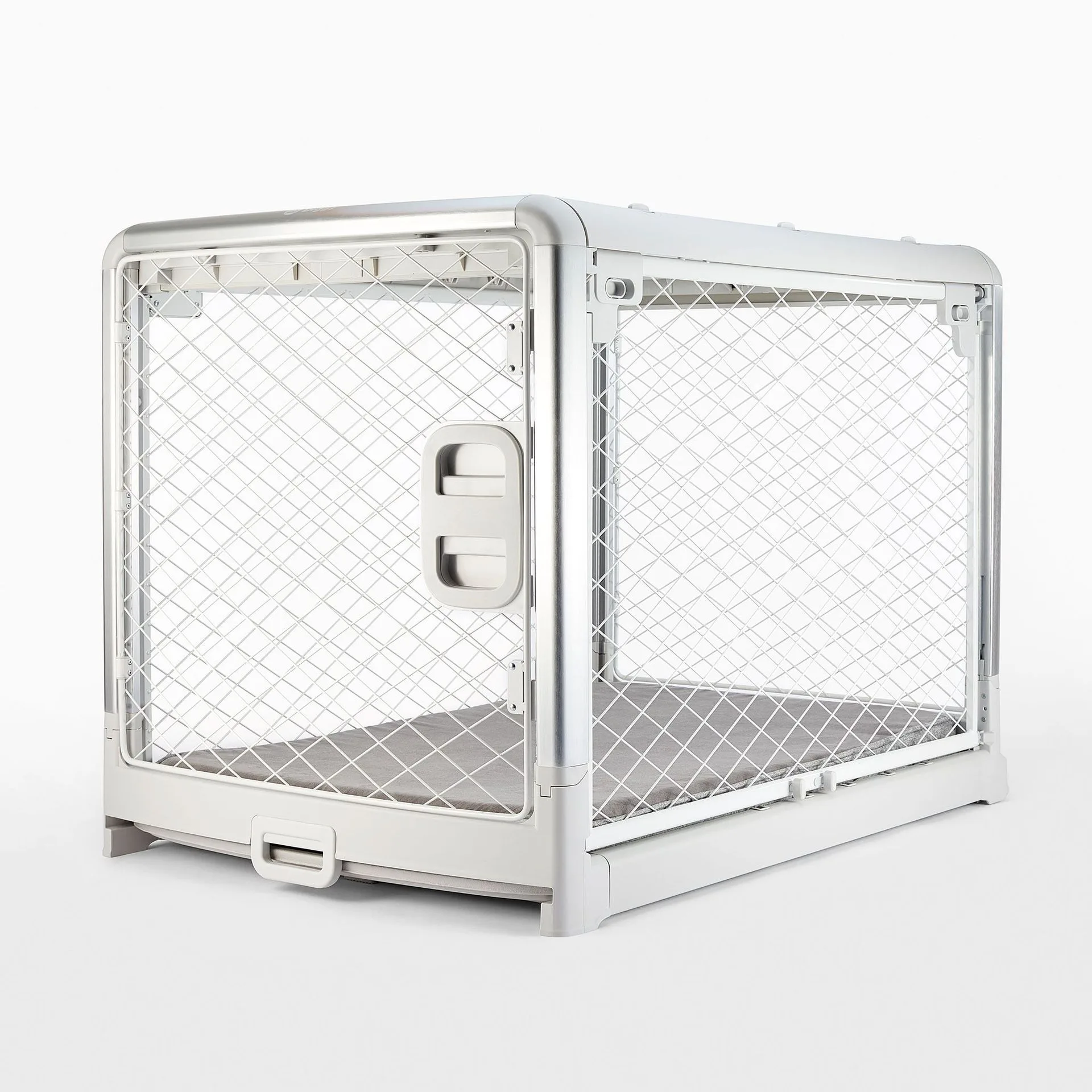 Evolv Divider vs Intermediate Revol Box: Puppy Crate Training Guide