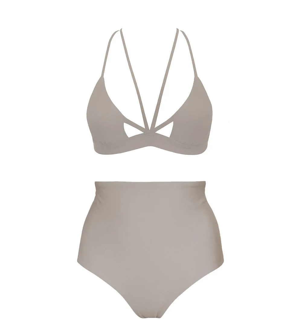 What Swimwear Style Suits a Pear Body Shape