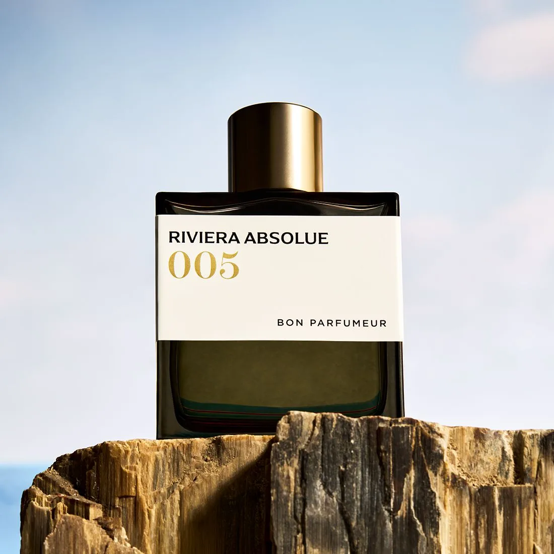How to Make Your Perfume Last All Day: Proven Techniques