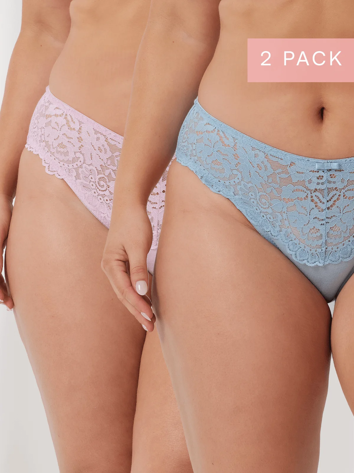 Cotone o pizzo: quale slip a vita alta scegliere?